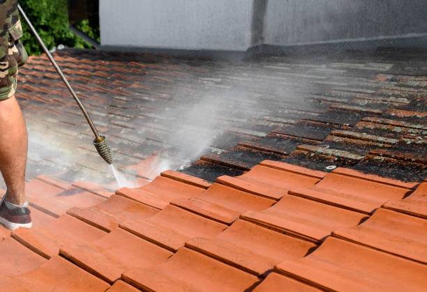 Best Commercial Building Pressure Washing  in East Canton, OH